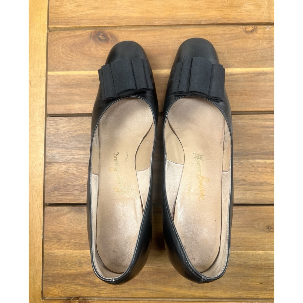 Manor Bourne Black Leather Bow Heels Women's 10 AAAA Extra Narrow Vintage Pumps - Picture 6 of 10